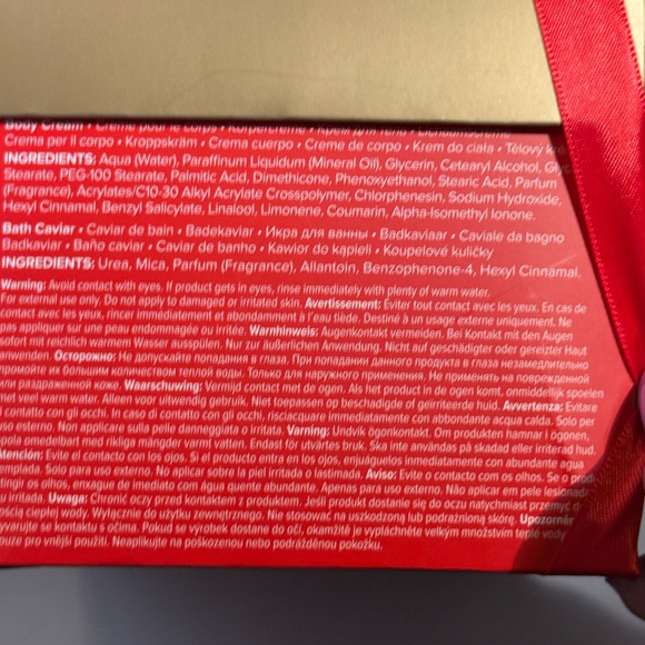 Grace Cole The Luxury Bathing Winter Wonderland Wild Fig & Cranberry Complete Co - Picture 5 of 6